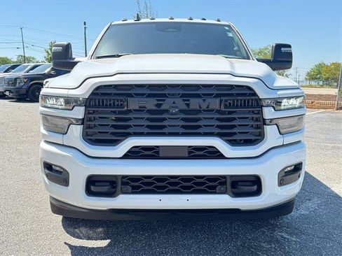 Used 2025 RAM 3500 Big Horn image 8