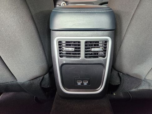 Used 2023 Dodge Charger SXT RWD image 32
