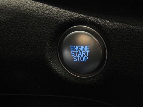 Used 2021 Hyundai Santa Fe SEL w/ Convenience Package image 42