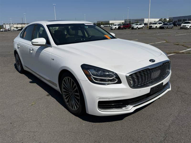 Used 2019 Kia K900 Luxury w/ VIP Package AWD/4WD image 3