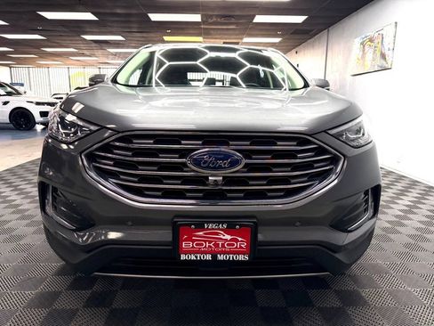 Used 2022 Ford Edge Titanium w/ Equipment Group 301A AWD/4WD image 3