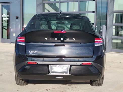 New 2026 Nissan Leaf SV+ image 9