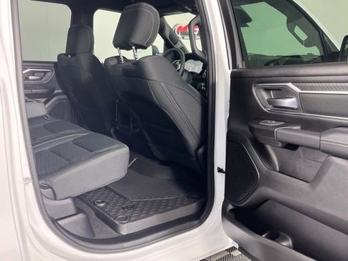 New 2026 RAM 1500 4x4 Crew Cab image 26