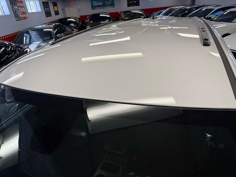 Used 2022 Jeep Grand Cherokee Laredo E image 16