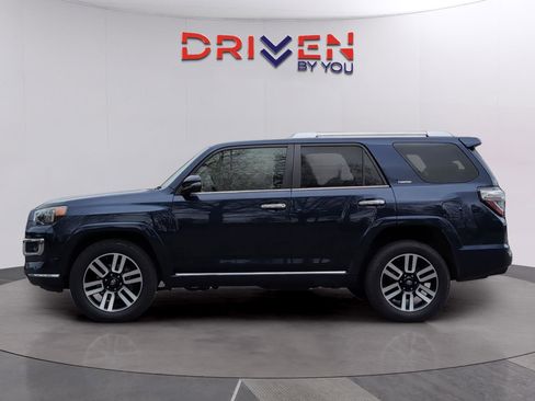 Used 2016 Toyota 4Runner Limited image 2