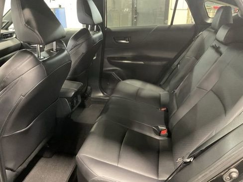 Used 2023 Toyota Venza Limited AWD/4WD image 18