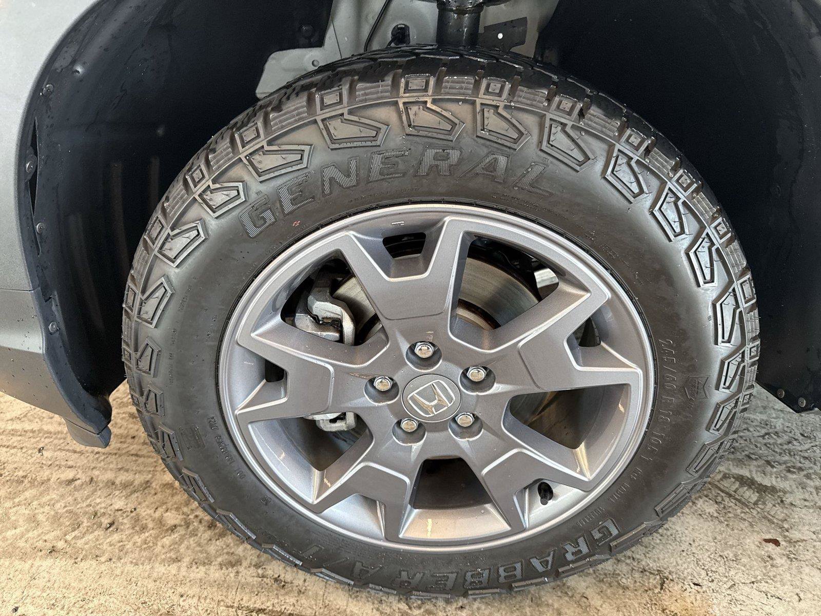 Used 2024 Honda Passport TrailSport image 19