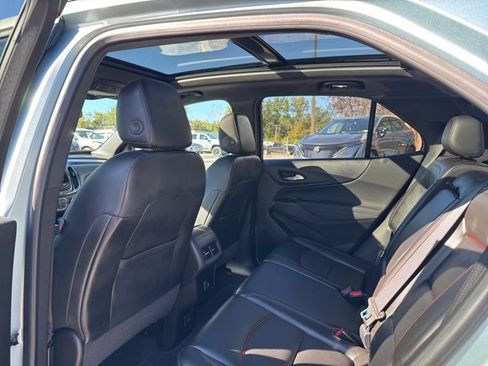 Used 2022 Chevrolet Equinox RS w/ RS Leather Package image 58