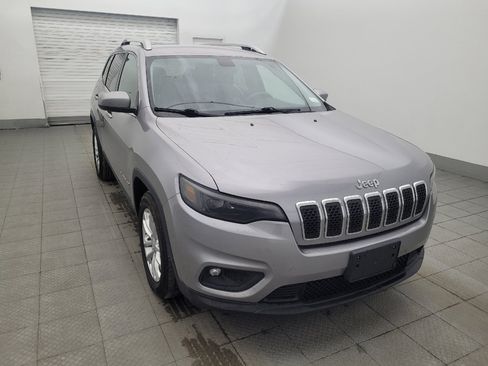 Used 2019 Jeep Cherokee Latitude w/ Popular Appearance Group FWD image 13