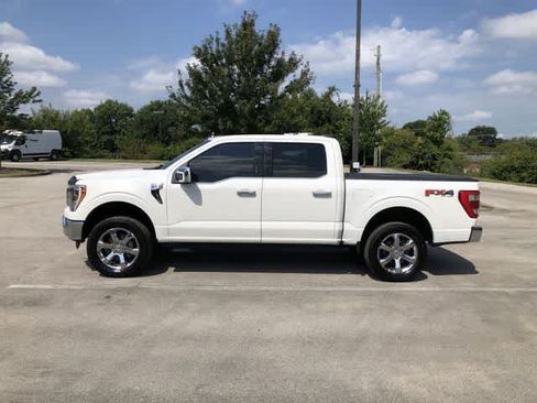 Used 2021 Ford F150 Lariat w/ Max Trailer Tow Package AWD/4WD image 3