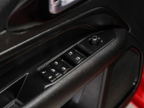 Used 2023 Jeep Compass Limited image 46