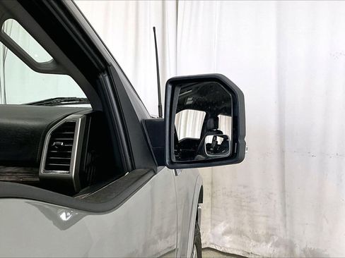 Used 2020 Ford F150 Lariat w/ Equipment Group 502A Luxury image 11