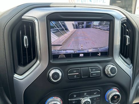 Used 2020 GMC Sierra 1500 SLT w/ SLT Convenience Package AWD/4WD image 13