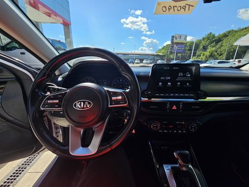 Used 2019 Kia Forte S w/ S Premium Package image 17