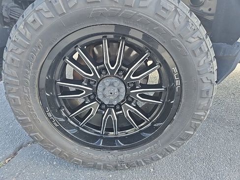 Used 2018 Chevrolet Silverado 2500 High Country w/ Duramax Plus Package image 39