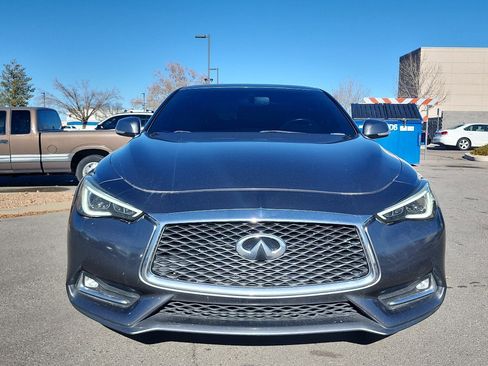 Used 2018 INFINITI Q60 3.0t Luxe image 2