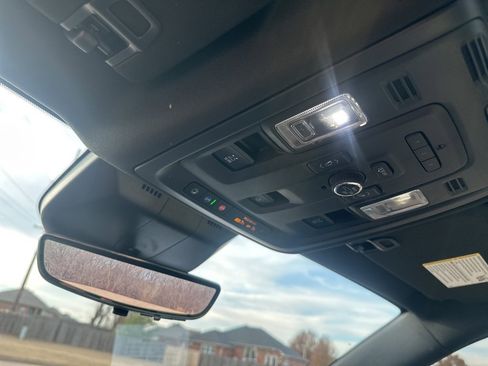 Used 2021 Cadillac Escalade Sport w/ Driver Assist Tech Package image 27