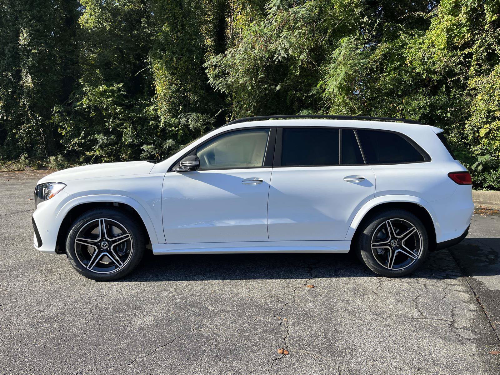 New 2027 Mercedes-Benz GLS 450 4MATIC image 14