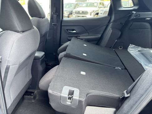 New 2026 Nissan Kicks SV w/ SV Premium Package AWD/4WD image 26