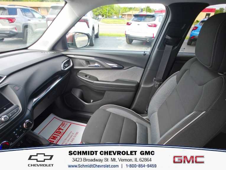 Used 2023 Chevrolet TrailBlazer LT FWD image 16