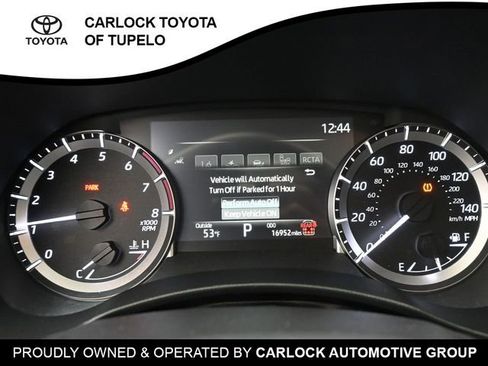 Used 2024 Toyota Highlander XLE image 17
