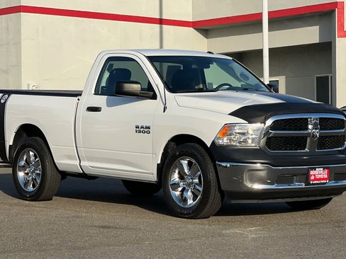 Used 2017 RAM 1500 Tradesman w/ Power & Remote Entry Group image 4