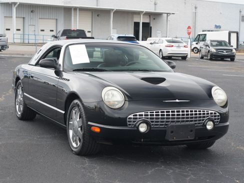 Used 2002 Ford Thunderbird RWD image 14