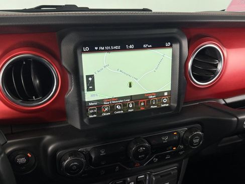 Used 2023 Jeep Wrangler Unlimited Rubicon w/ Steel Bumper Group AWD/4WD image 22