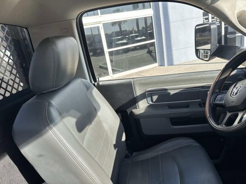 Used 2015 RAM 5500 Tradesman w/ Power & Remote Entry Group RWD image 12