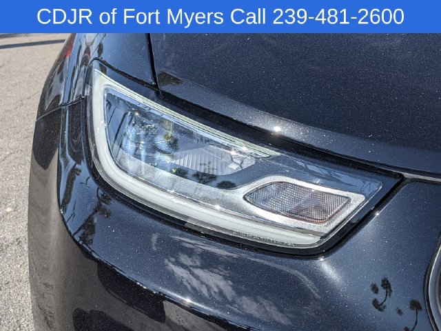 New 2026 Chrysler Pacifica Select FWD image 7