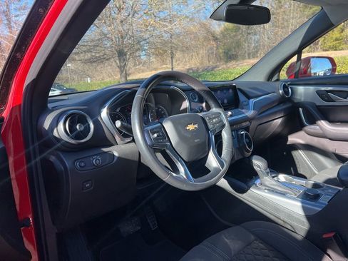 Used 2020 Chevrolet Blazer LT image 28