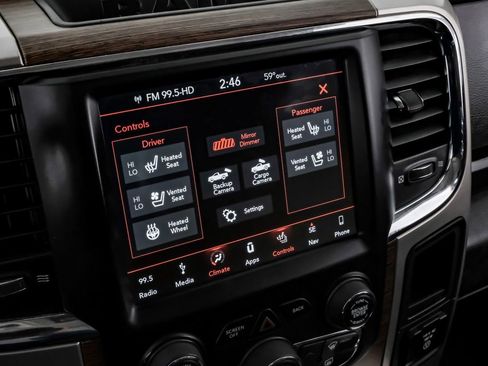 Used 2018 RAM 3500 Laramie image 36