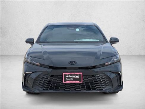 Used 2026 Toyota Camry SE w/ Convenience Package FWD image 6