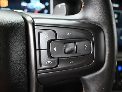 Used 2023 GMC Sierra 1500 AT4 w/ AT4 Premium Package AWD/4WD image 34