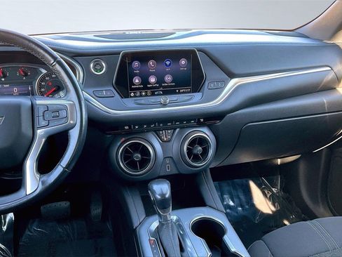Used 2020 Chevrolet Blazer LT image 6