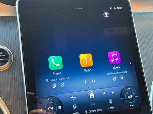 Certified 2025 Mercedes-Benz GLC 300 image 26