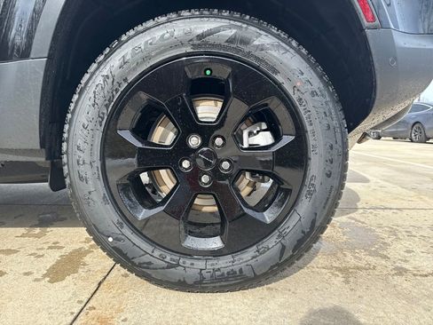 New 2026 Land Rover Defender 110 S image 23