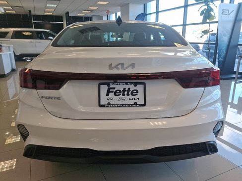 Certified 2023 Kia Forte LXS w/ LXS Technology Package image 5