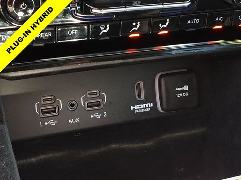 Used 2022 Jeep Grand Cherokee Limited 4xe AWD/4WD image 13