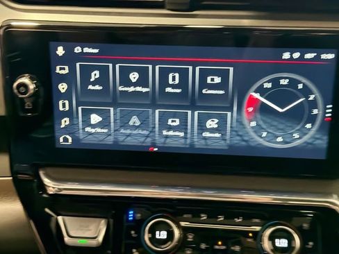 Used 2024 GMC Sierra 1500 Denali w/ Denali Reserve Package image 14