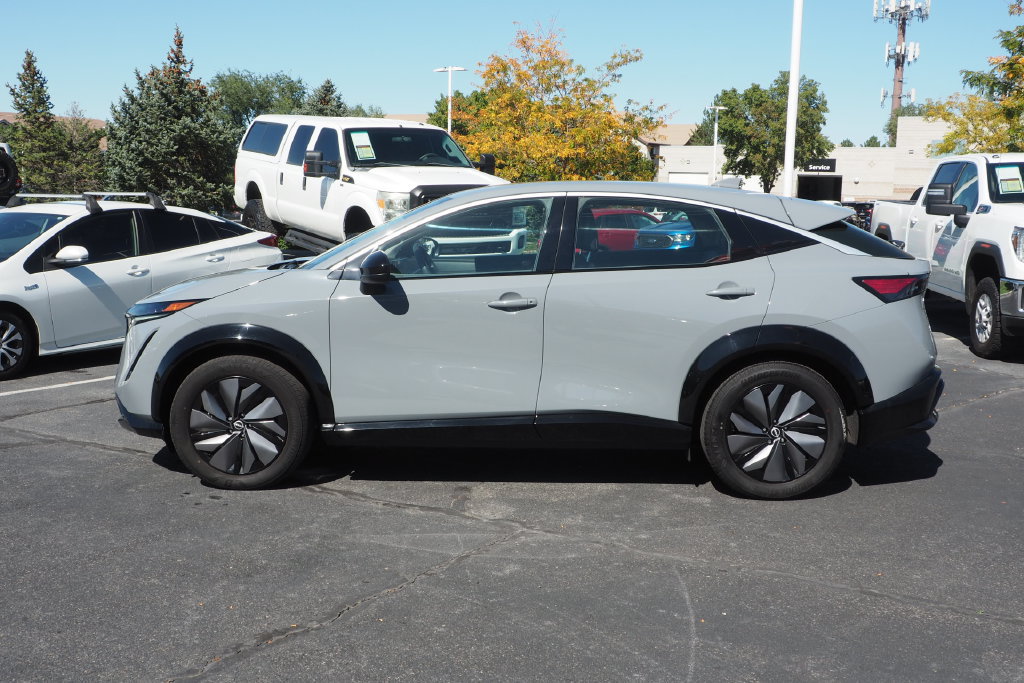 Used 2024 Nissan Ariya FWD image 8