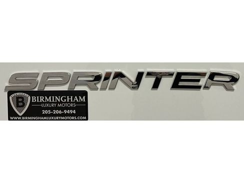 Used 2024 Mercedes-Benz Sprinter 2500 image 19