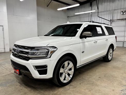 Used 2023 Ford Expedition Max King Ranch AWD/4WD image 3