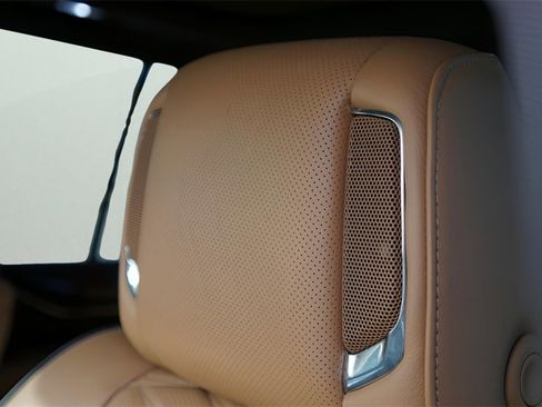 Used 2021 Cadillac Escalade Sport w/ Driver Assist Tech Package image 24