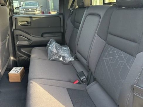 New 2026 Nissan Frontier SV w/ SV Convenience Package image 10