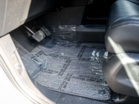 Certified 2026 Honda Odyssey EX-L image 17