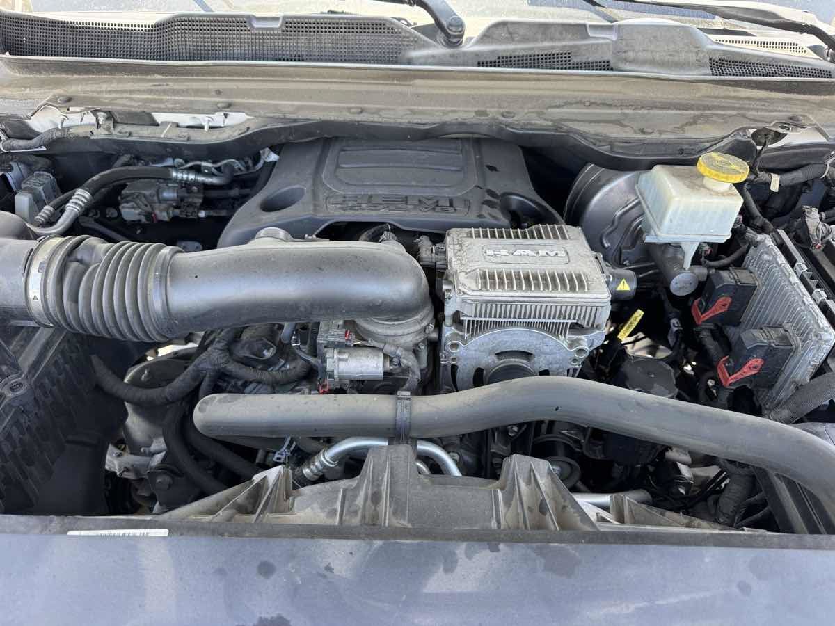 Used 2021 RAM 1500 Laramie AWD/4WD image 10