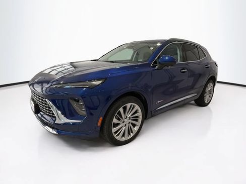 Used 2024 Buick Envision Avenir AWD/4WD image 3