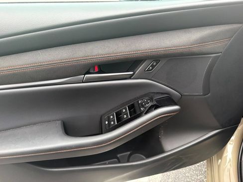 Used 2025 MAZDA MAZDA3 Carbon AWD/4WD image 15