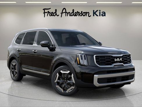 New 2025 Kia Telluride S image 8